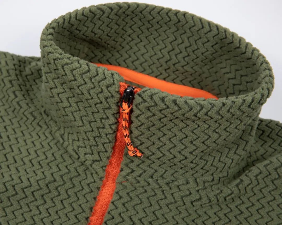 تي شيرت بنمط مموج وسحاب نصفي،  - مراجعة Outdoor Sport Hoodie وسعره