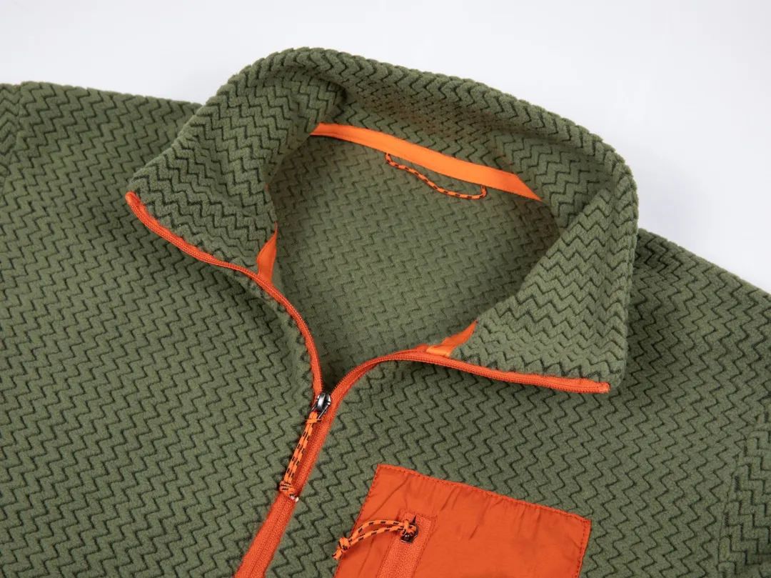 تي شيرت بنمط مموج وسحاب نصفي،  - مراجعة Outdoor Sport Hoodie وسعره