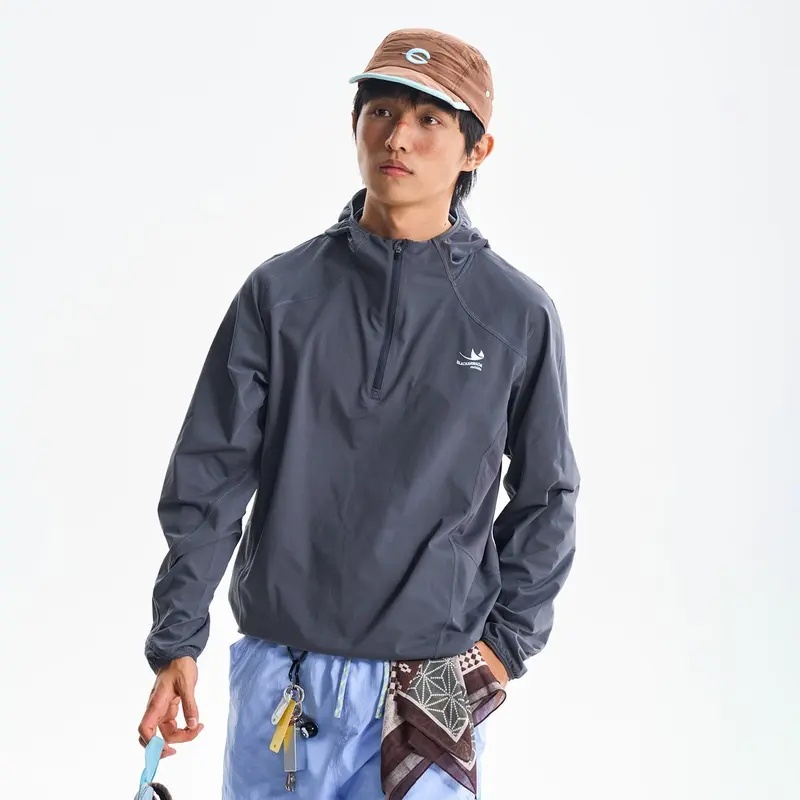 سترة رياضية خفيفة الوزن سريعة  - مراجعة Outdoor Sport Hoodie وسعره